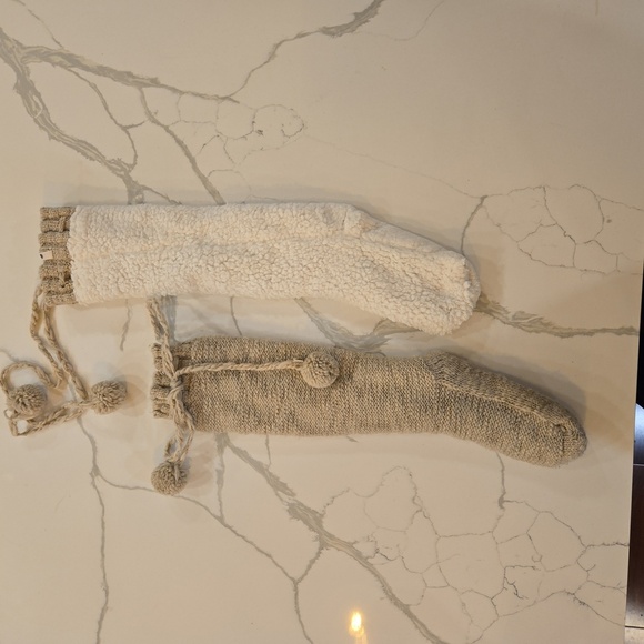 Ugg Thea Pom Pom Cozy Knit Slipper Sock Oatmeal Beige - Picture 6 of 8